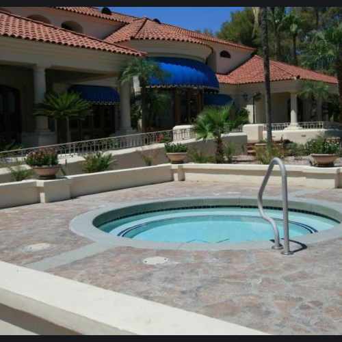 photo of Jacuzzi at Val Vista Lakes at 1600 East Lakeside Drive Gilbert AZ 85234