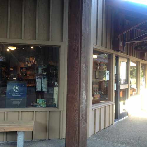 photo of Wine & Romance at 755 U.S. 101 Lincoln City OR 97367
