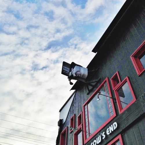 photo of Cows End The at 34 Washington Boulevard Los Angeles CA 90291