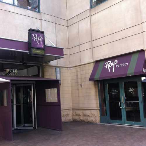 photo of Roy's Restaurant at 720 North State Street Chicago IL 60654