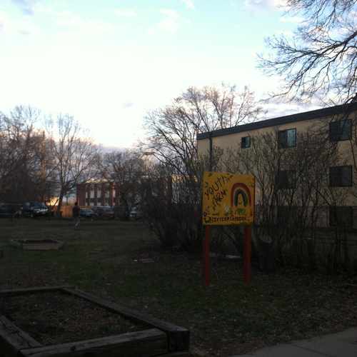 photo of Community Garden at 216 West 28th Street Minneapolis MN 55408