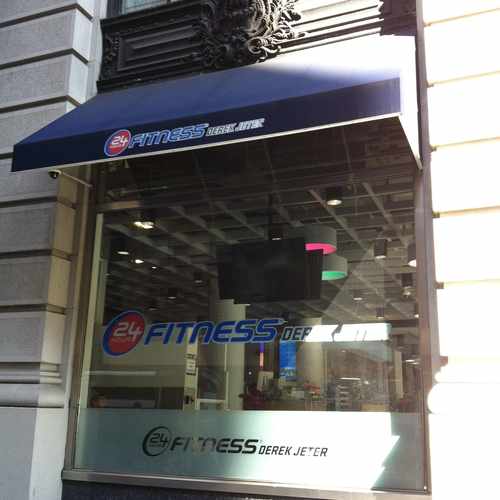 photo of 24 Hour Fitness at 225 5th Avenue New York NY 10010