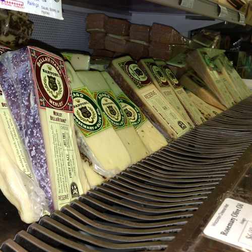 photo of Wisconsin Cheese Mart at 301 West Highland Avenue Milwaukee WI 53203