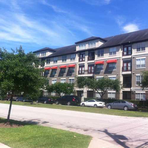 photo of Binz Street at 1801 Calumet Street Houston TX 77004