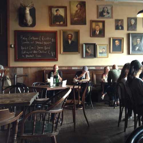 photo of Smith at 332 15th Avenue East Seattle WA 98112