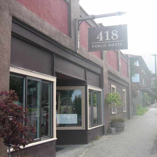 photo of 418 Public House at 6501 5th Ave NW Seattle WA 98117
