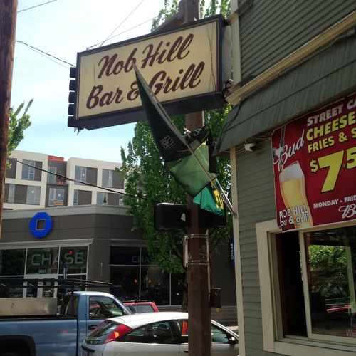 photo of Nob Hill Bar & Grill at 937 Northwest 23rd Avenue Portland OR 97210