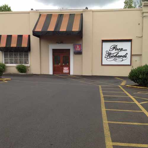 photo of Poor Richard's at 3907 Northeast Broadway Street Portland OR 97212