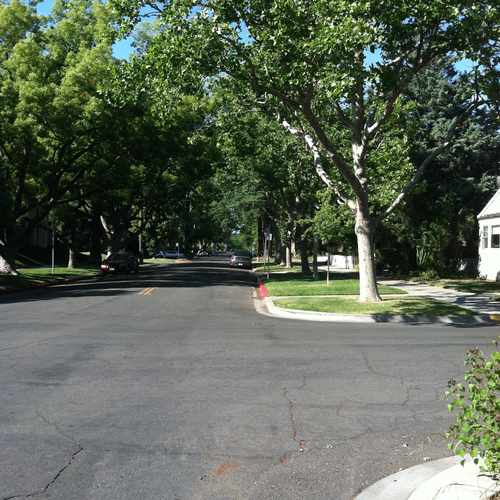 photo of 2323 V STREET at 2323 V Street Sacramento CA 95818