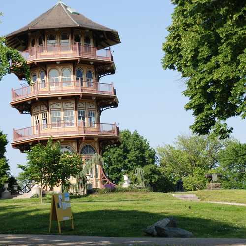 photo of Chinese Pagoda. at Broadway Paterson NJ 07504