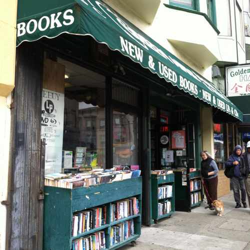 photo of Green Apple Books at 506 Clement Street San Francisco CA 94118