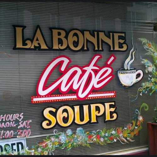 photo of La Bonne Soupe Cafe at 801 J Street Sacramento CA 95814