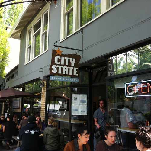 photo of City State Diner at 126 NE 28th Ave Portland OR 97232