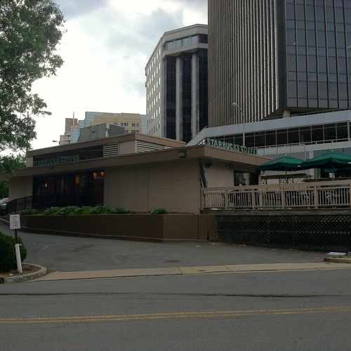 photo of Starbucks Coffee at 1501 17th Street North Arlington VA 22209
