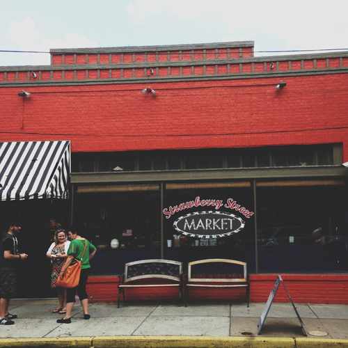 photo of Strawberry Street Market at 2211 Park Avenue Richmond VA 23220