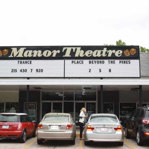 photo of Regal Cinemas Manor Twin at 609 Providence Road Charlotte NC 28207
