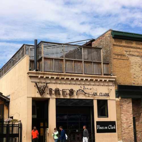 photo of Vines On Clark at 3554 North Clark Street Chicago IL 60657
