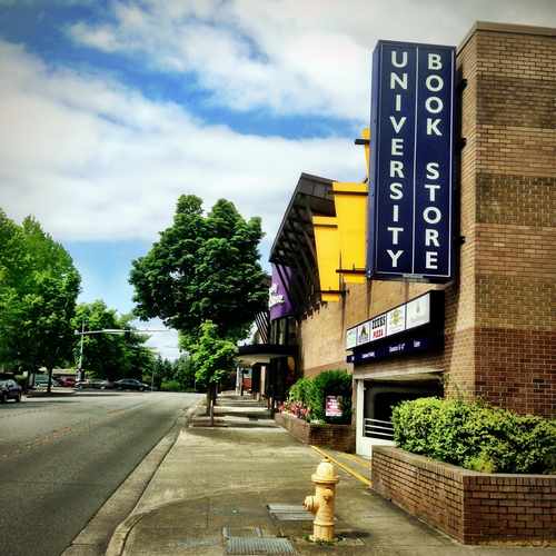 photo of University Book Store at 990 102nd Avenue Northeast Bellevue WA 98004