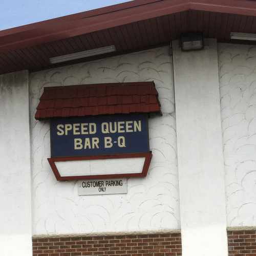 photo of Speed Queen Bar-B-Q at 1130 West Walnut Street Milwaukee WI 53205