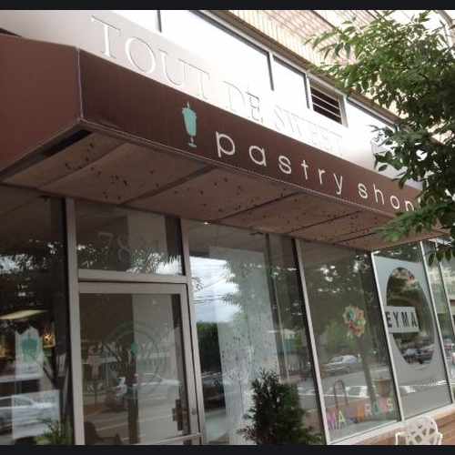 photo of Tout de Sweet at 7831 Woodmont Avenue Bethesda MD 20814