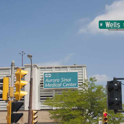 photo of Sinai Samaritan Medical Center at 945 North 12th Street Milwaukee WI 53233