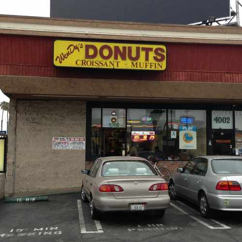 photo of Wendy's Doughnuts at 4001 Pacific Coast Highway Marina del Rey CA 90292
