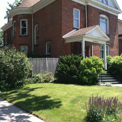 photo of A Nice Home! at 404 South Burdick Street Kalamazoo MI 49007