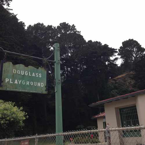 photo of Douglass Playground at 4394 26th Street San Francisco CA 94131