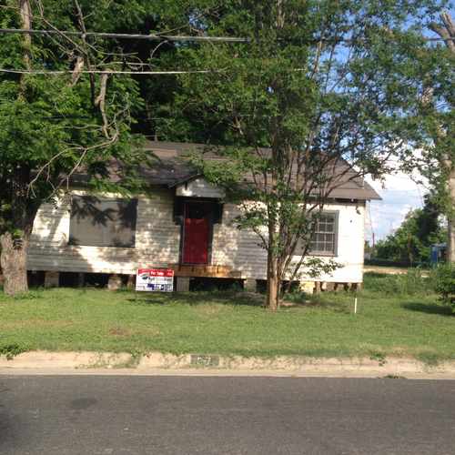 photo of 68 ROBERT T MARTINEZ JR/GARDEN at 2114 Garden Street Austin TX 78702
