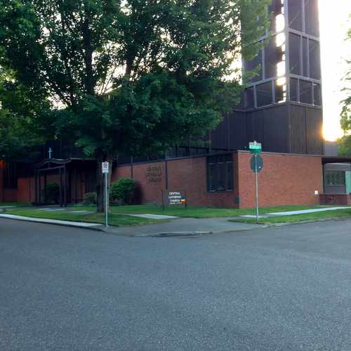 photo of Central Lutheran Church at 1820 Northeast 21st Avenue Portland OR 97212