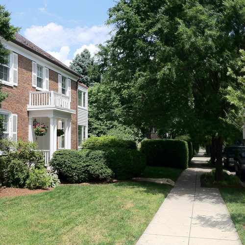 photo of 36th and R St Scene at 1690 36th Street Northwest Washington DC 20007