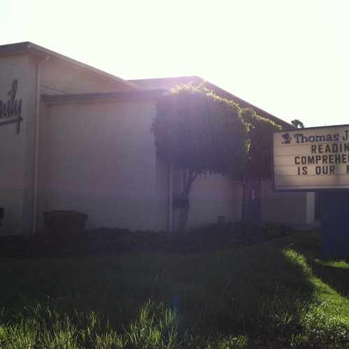 photo of Thomas Jefferson Elementary School at 1540 5th Street Glendale CA 91201