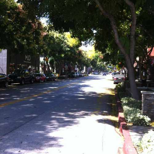 photo of Burbank Village Walk at 150 South San Fernando Boulevard Burbank CA 91502