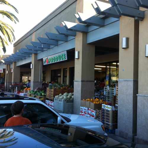 photo of Foothill Produce at 2295 Homestead Road Los Altos CA 94024