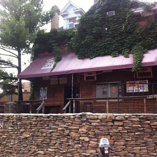 photo of Out-R-Inn at 20 Frambes Avenue Columbus OH 43201