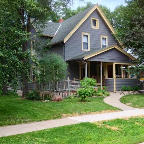 photo of E JOHNSON & SIXTH (WB) at 2418 East Johnson Street Madison WI 53704