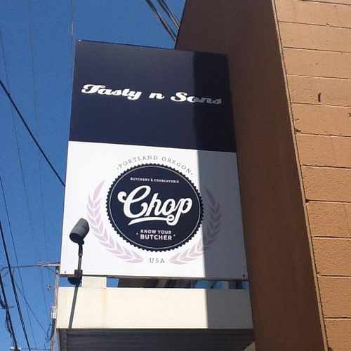 photo of Tasty n Sons at 3823 N Williams Ave Portland OR 97227