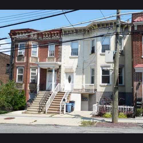 photo of Tompkins Ave at 554 Tompkins Avenue Staten Island NY 10305