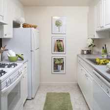 Rental info for 5 Beverly Commons Drive