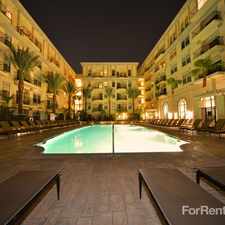 Rental info for Da Vinci