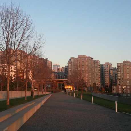 Photo of Olympic Sculpture Park in Belltown, Seattle