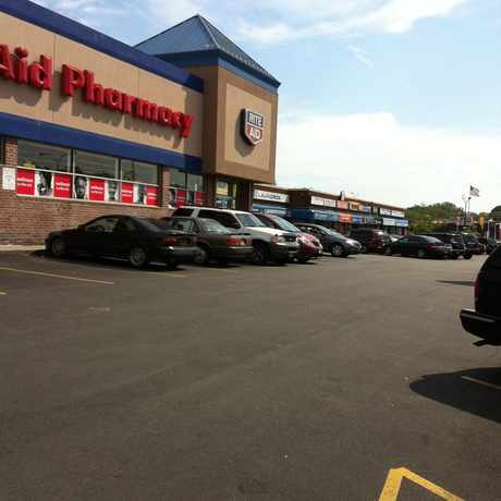 Photo of SEAVIEW AV - ROCKAWAY PY in Canarsie, New York