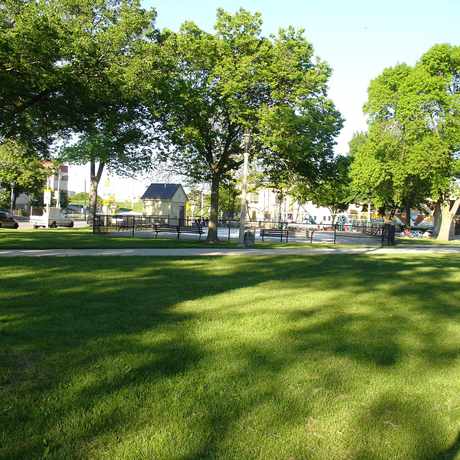 Photo of Walker's Square Park Playground in Walker's Point, Milwaukee