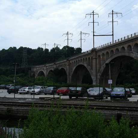 Photo of Scenic Bridge in Manayunk, Philadelphia