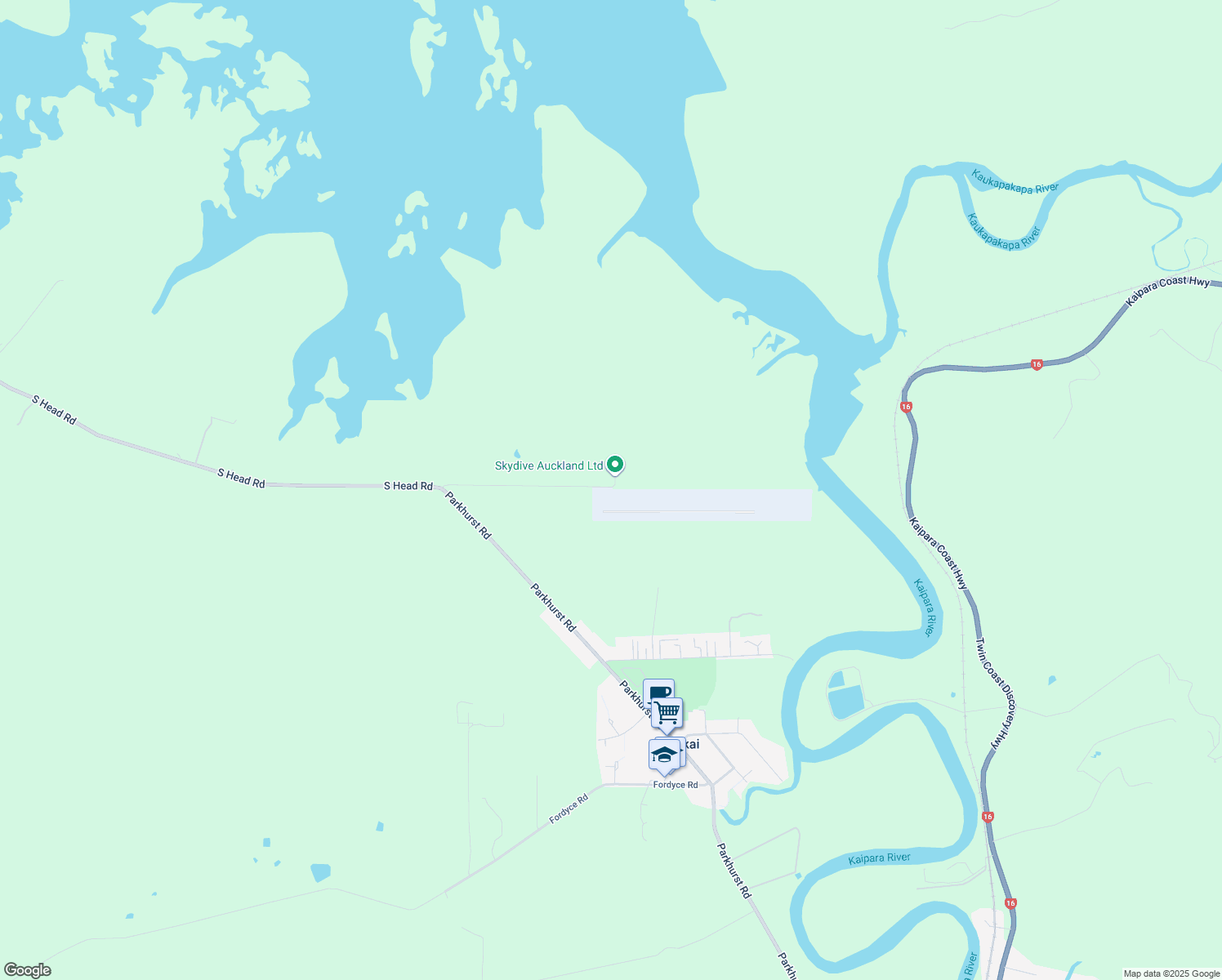 map of restaurants, bars, coffee shops, grocery stores, and more near 76 Green Road in Helensville
