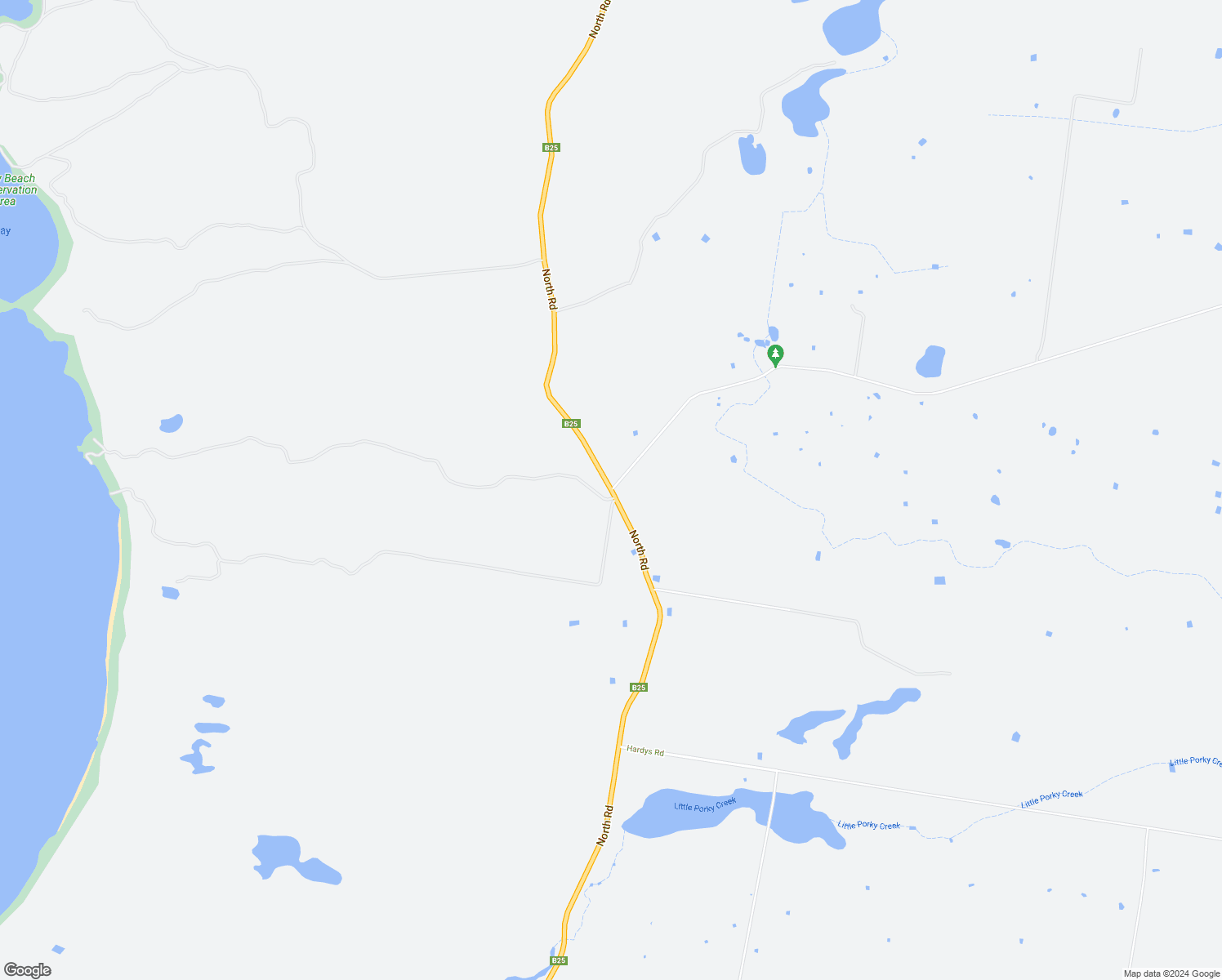 map of restaurants, bars, coffee shops, grocery stores, and more near in Loorana