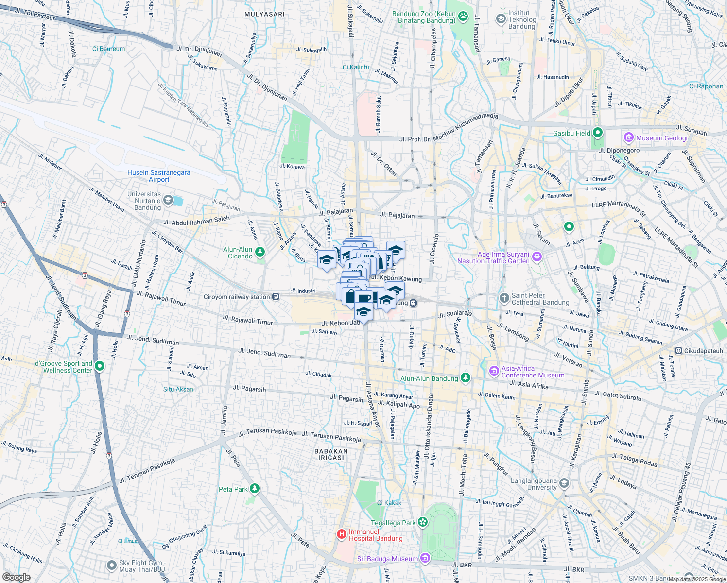 map of restaurants, bars, coffee shops, grocery stores, and more near Jalan HOS Cokroaminoto in Bandung