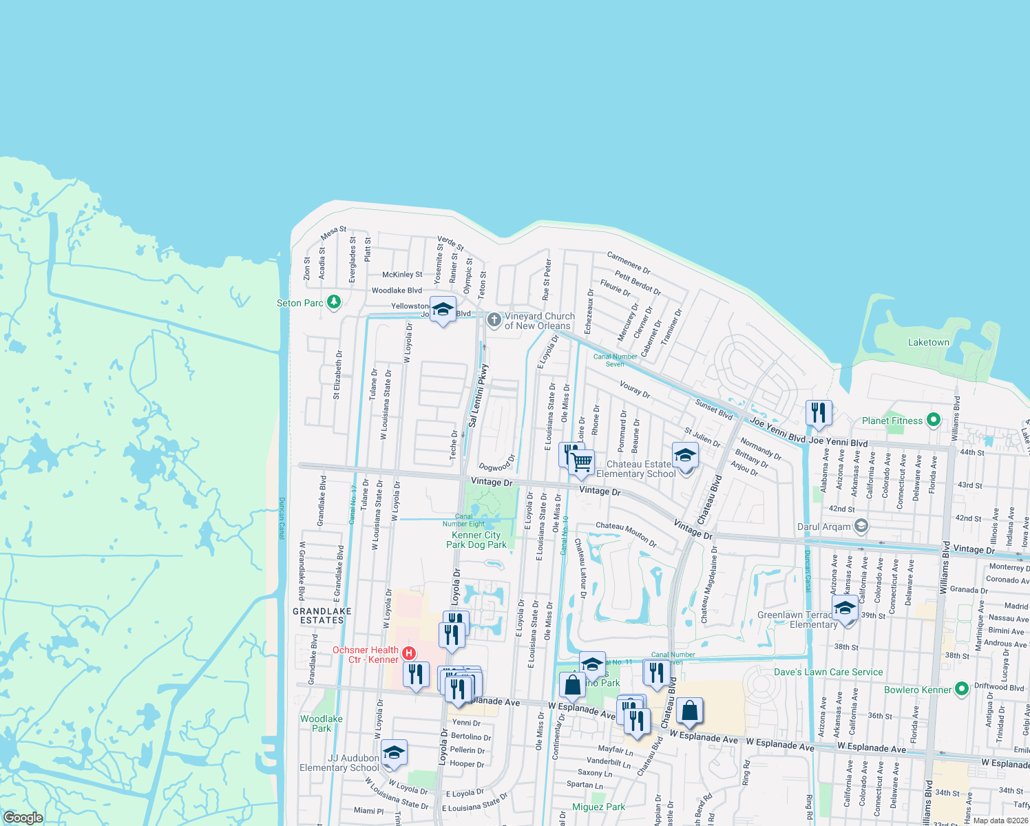 map of restaurants, bars, coffee shops, grocery stores, and more near Dogwood Dr in Kenner