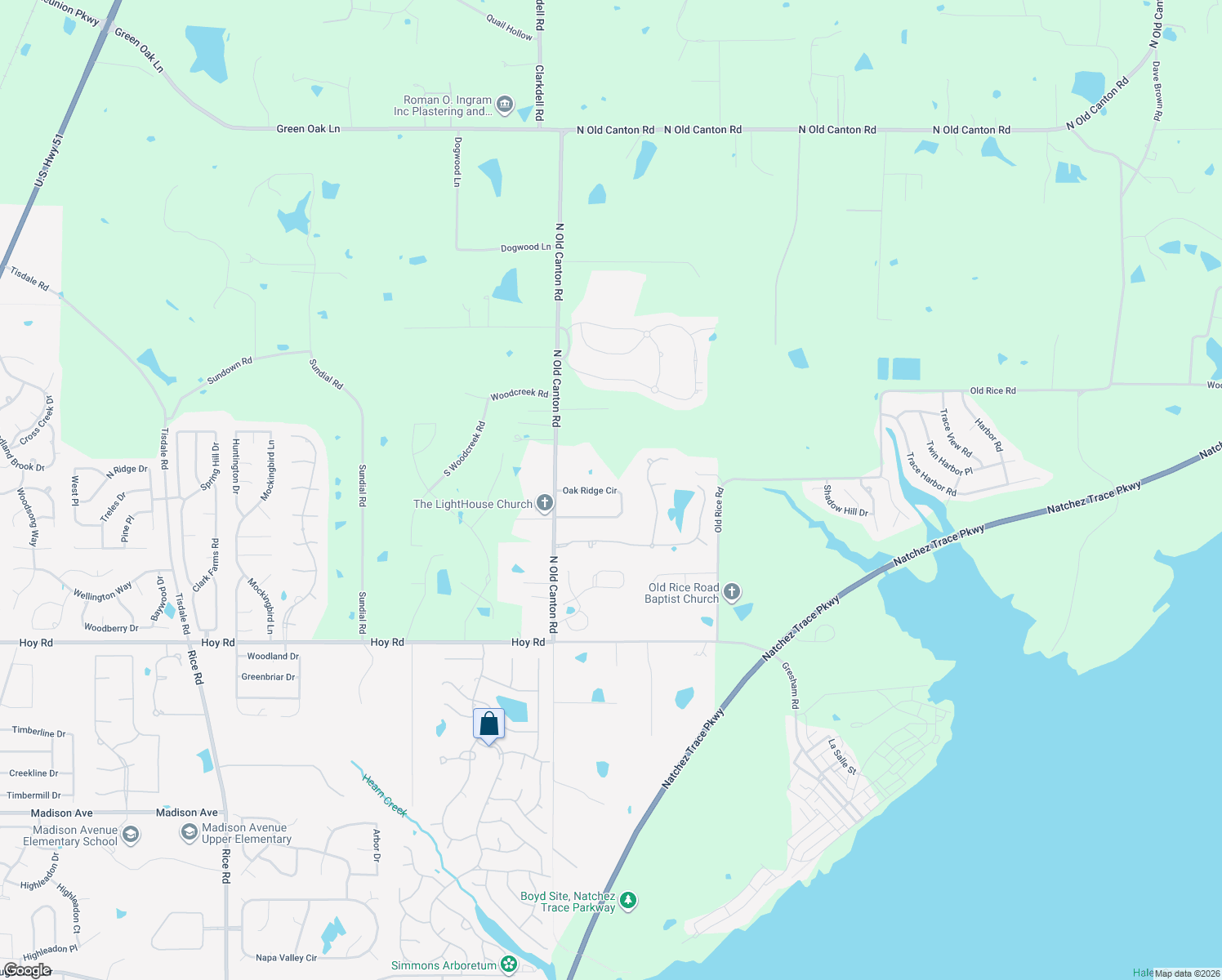 map of restaurants, bars, coffee shops, grocery stores, and more near 136 Oak Ridge Circle in Madison