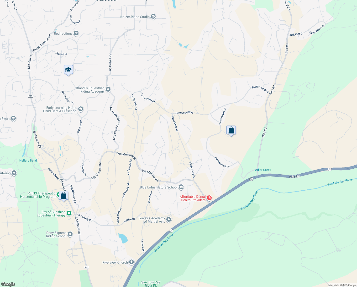 map of restaurants, bars, coffee shops, grocery stores, and more near Via Dulcea in Fallbrook